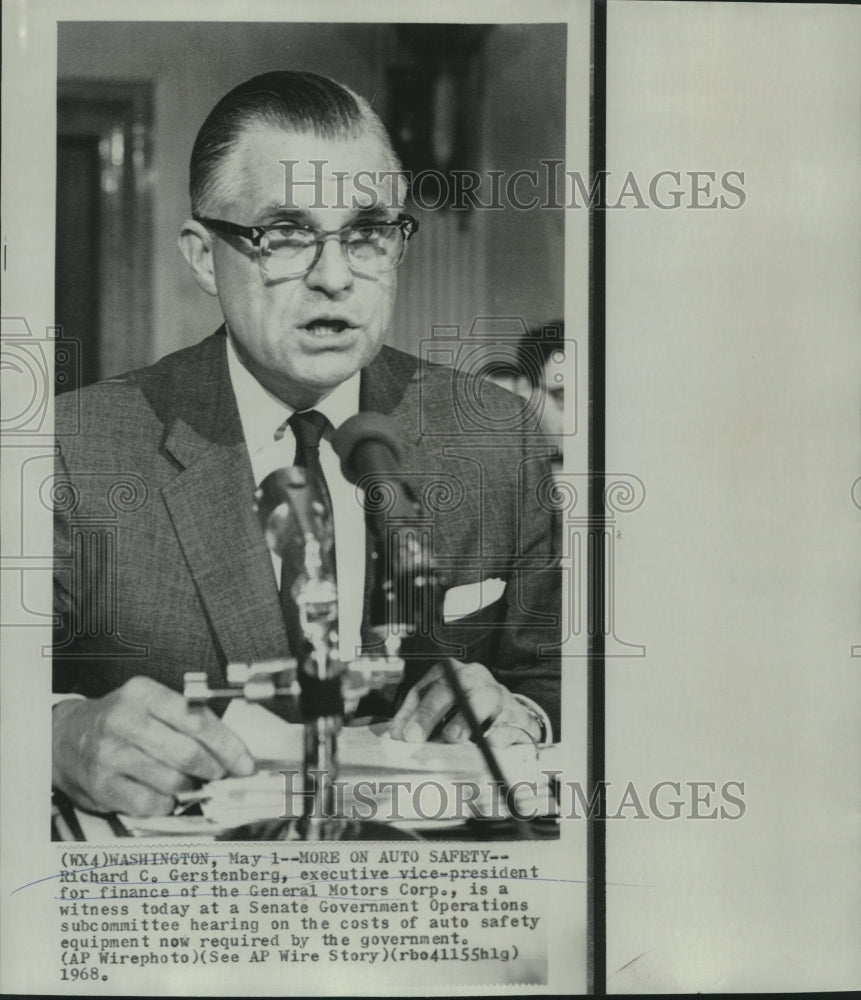 1968 Press Photo General Motors&#39; Gerstenberg at Senate Operations hearing-Historic Images