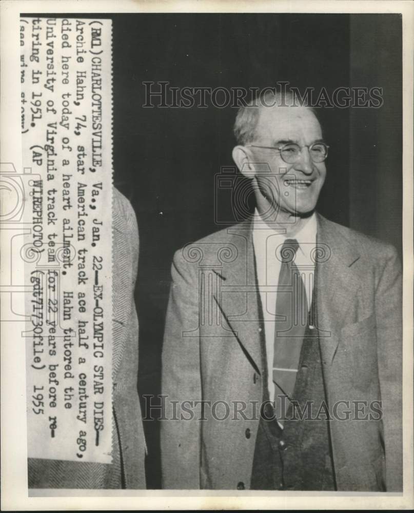 1955 Archie Hahn, former University of Virginia track team tutor - Historic Images