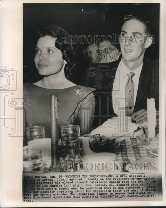 1960 Press Photo Mr. & Mrs. Havens listen to President Eisenhower's speech in CO - Historic Images