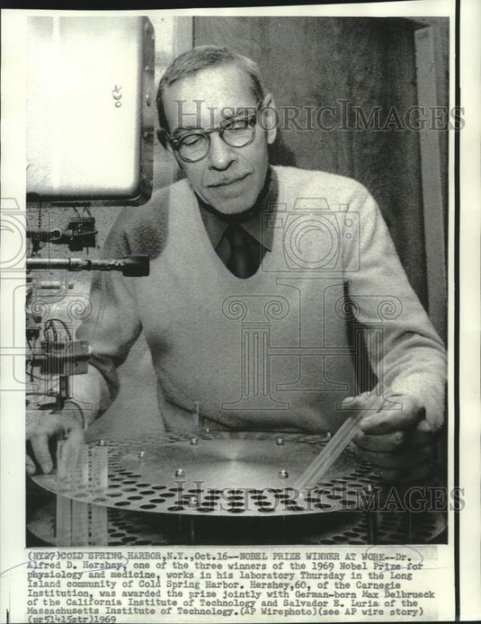 1969 Press Photo Dr. Alfred Hershey, Nobel winner for physiology & medicine-Historic Images