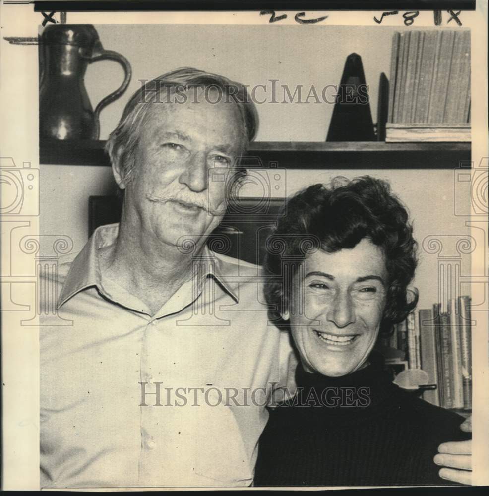 1971 Mr. &amp; Mrs. Gene Harbert, parents of released Chinese prisoner - Historic Images
