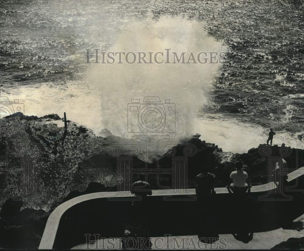 1974 The Blow Hole, one of Oahu, Hawaii, one of most visited points - Historic Images