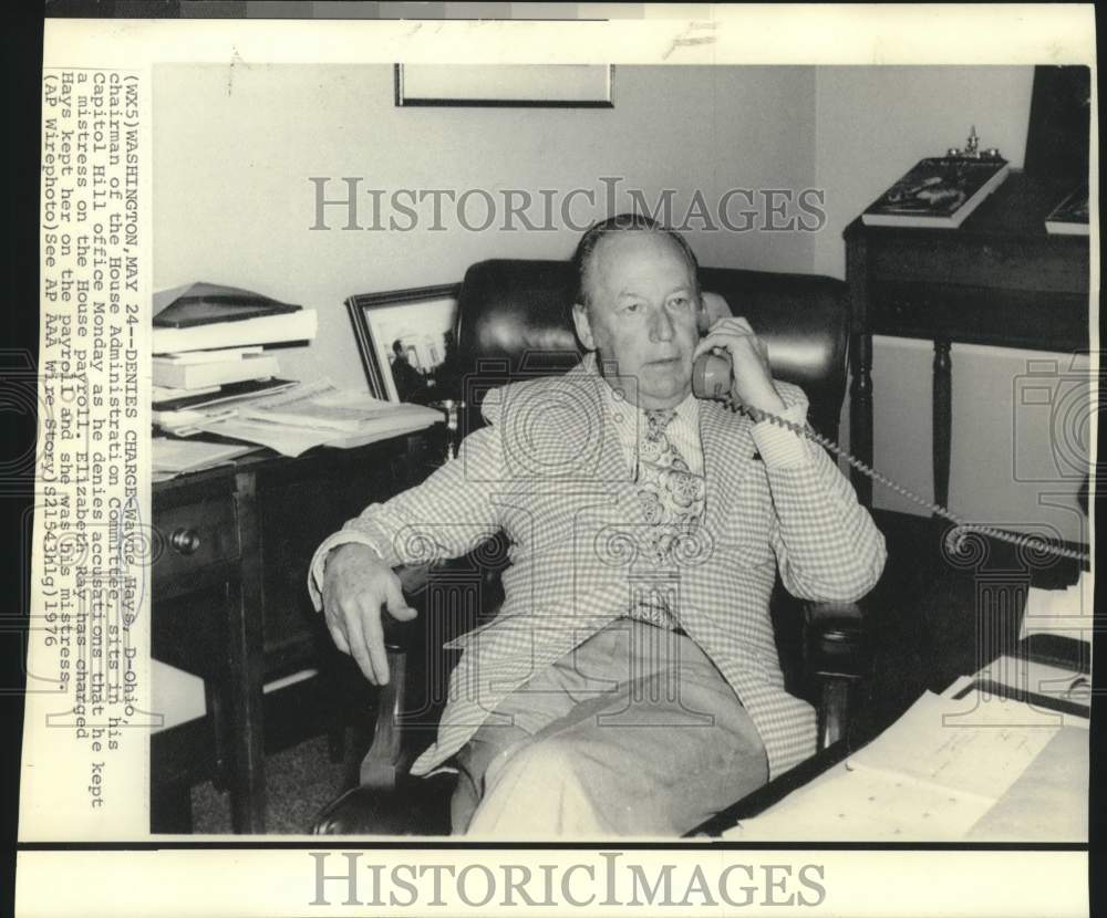 1976 Press Photo Wayne Hays, D-OH, sits in Capitol Hill office on phone-Historic Images