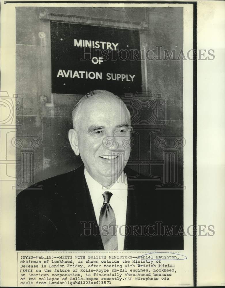 1971 Daniel Haughton, Chairman of Lockheed of Ministry of Defense - Historic Images