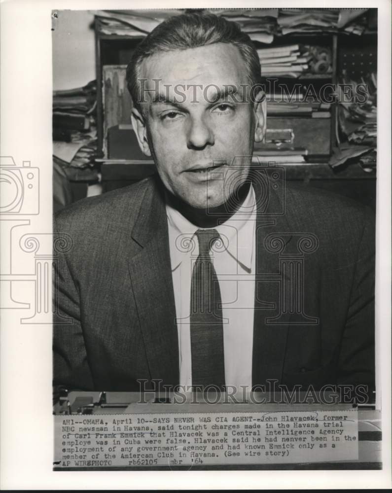 1964 Press Photo John Hlavacek, NBC newsman in Havana at press conference - Historic Images