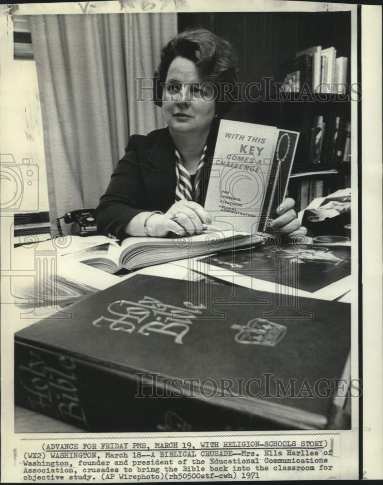 1971 Mrs. Ella Harllee, President of Educational Communications - Historic Images