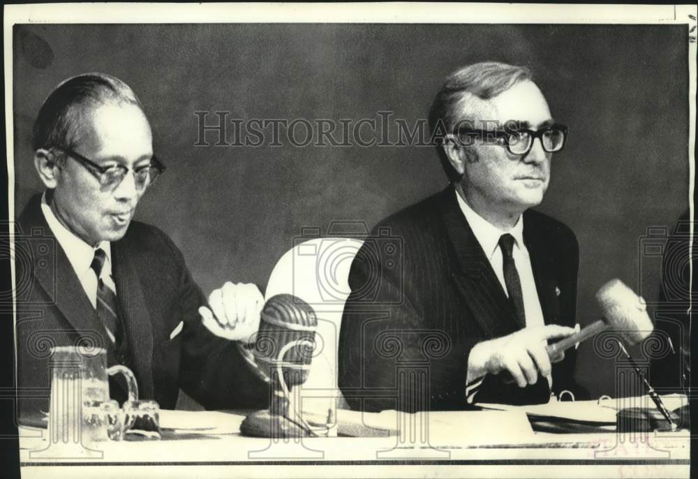 1971 Press Photo U.N. General Assembly President Hambro &amp; U Thant open session-Historic Images