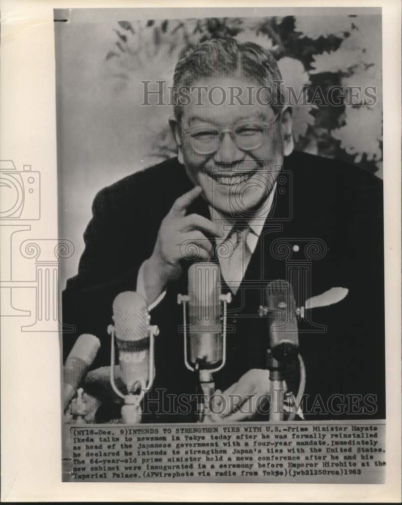 1963 Japan's Prime Minister Hayate Ikeda at Tokyo news conference - Historic Images