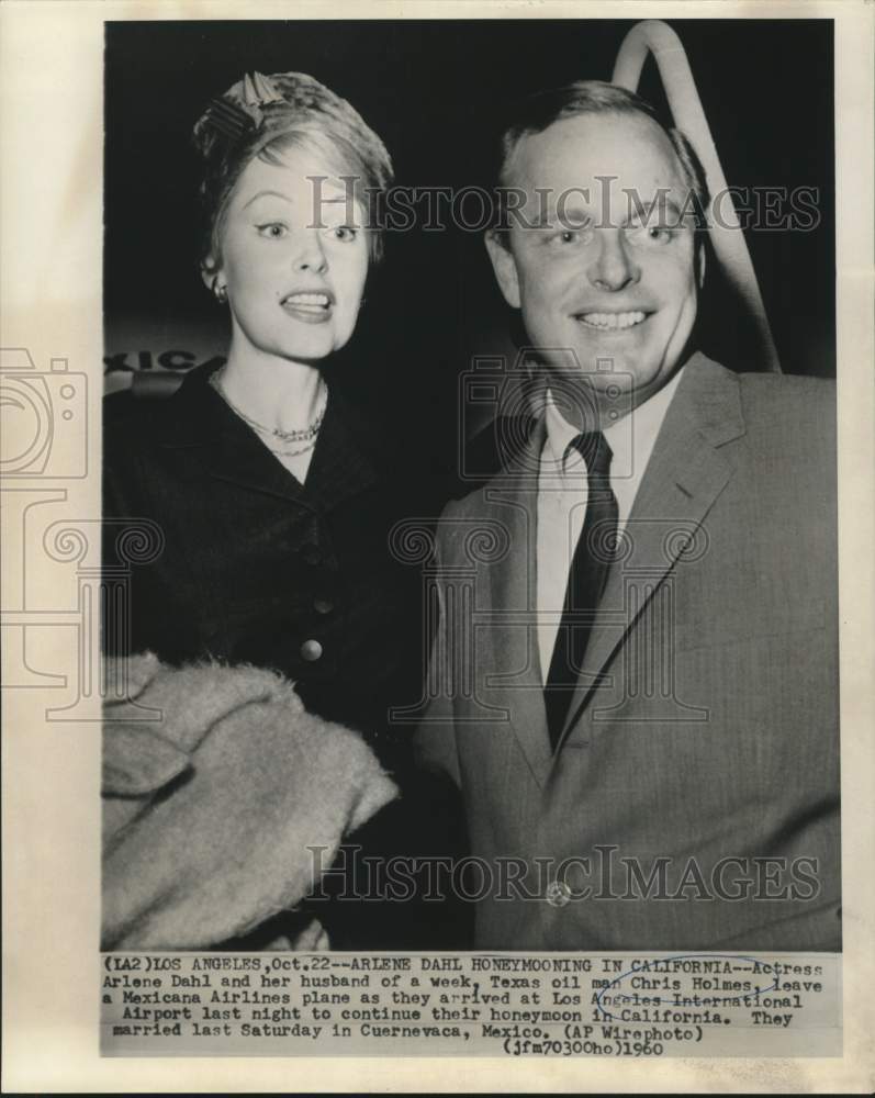 1960 Press Photo Actress Arlene Dahl and husband Texas oilman Chris Holmes in CA-Historic Images