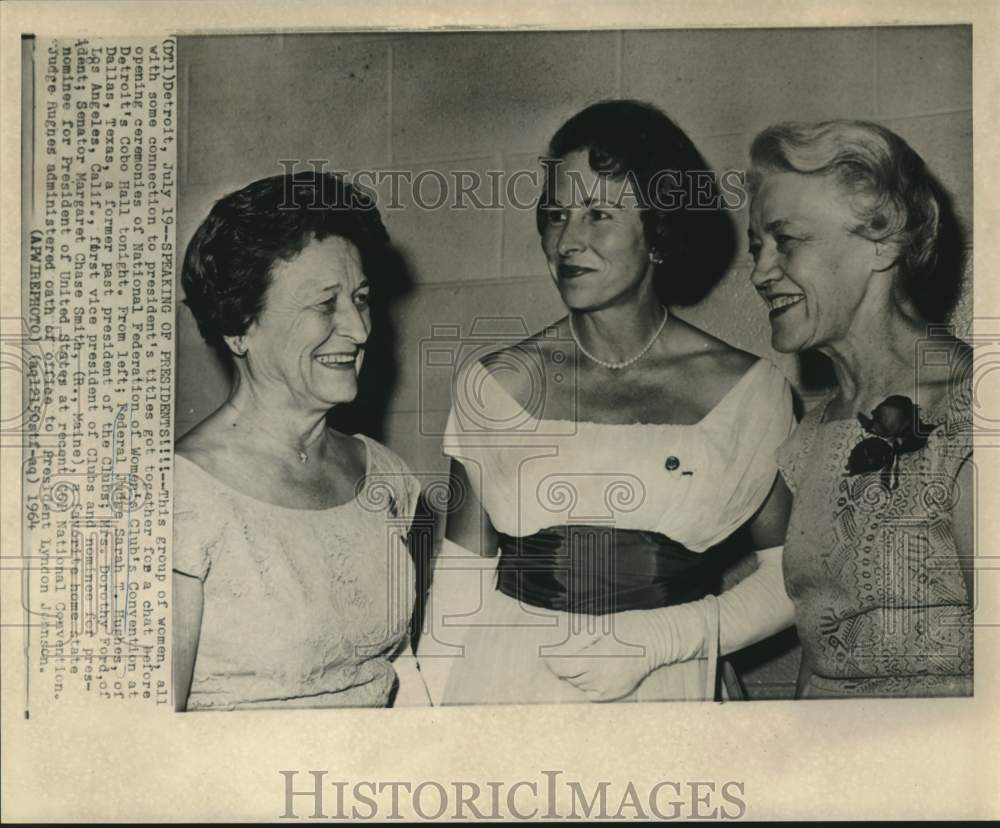 1964 Press Photo Judge Sarah Hughes &amp; others at National Federation of Clubs-Historic Images