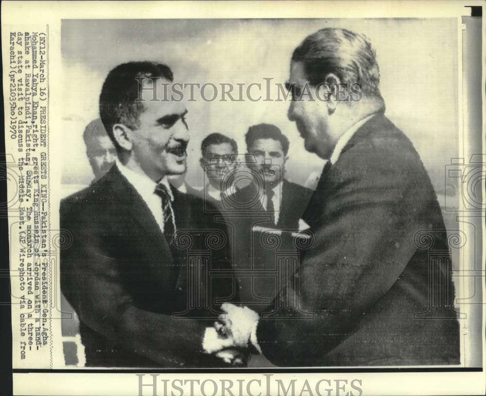 1970 Jordan&#39;s King Hussein greeted by Pakistan&#39;s President Khan - Historic Images