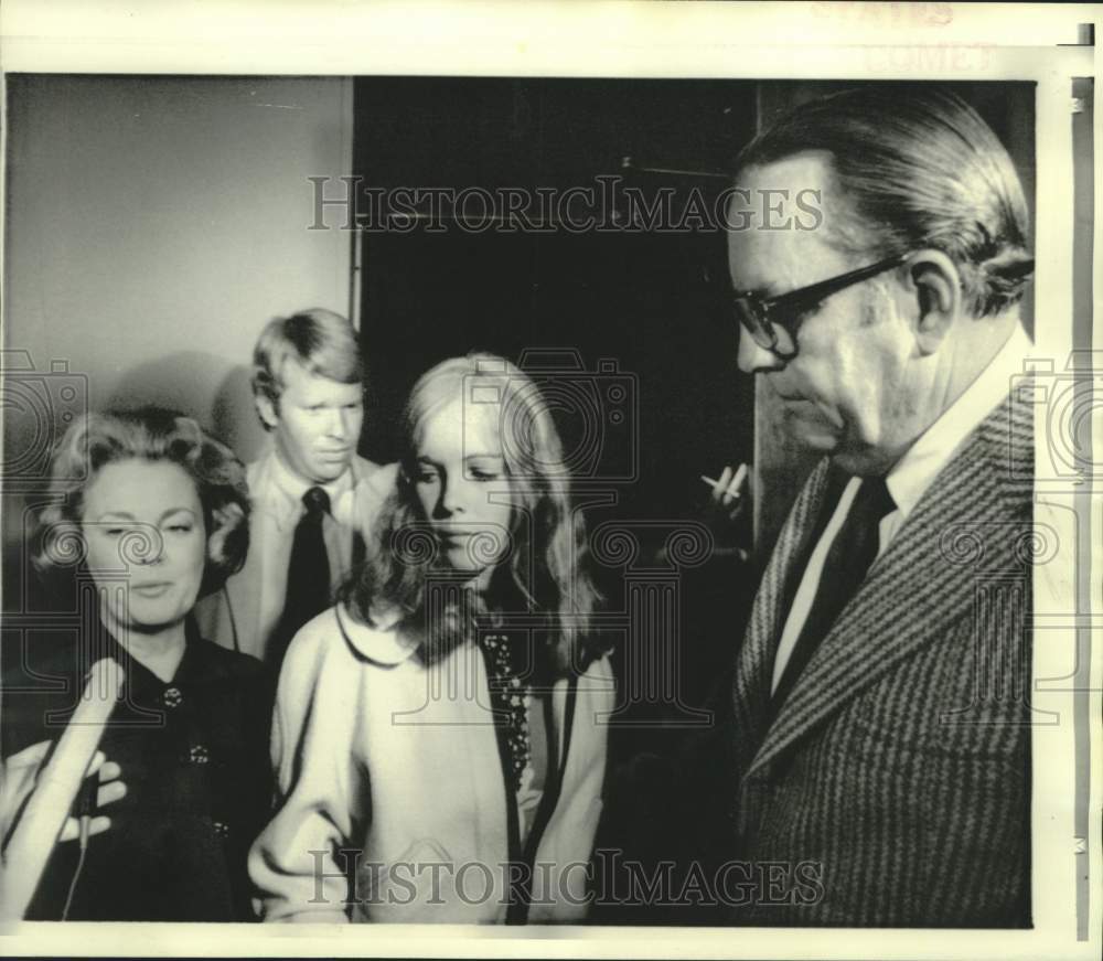 1974 Mr. and Mrs. Randolph Hearst with daughter Anne in Los Angeles - Historic Images