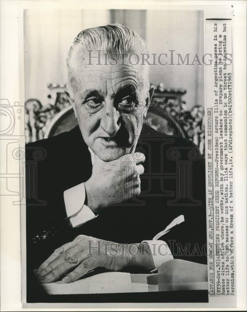 1963 Press Photo Arturo Illia, President of Argentina, in Buenos Aires office-Historic Images