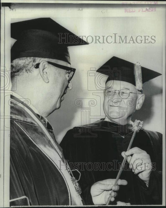 1967 Press Photo Doctors Kampmeier and Wright of American College of Physicians-Historic Images