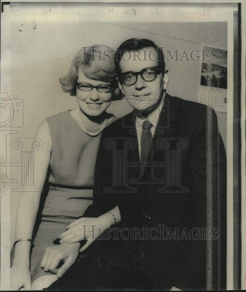 1967 Harold and Jeanette Koch return from Soviet Union. - Historic Images