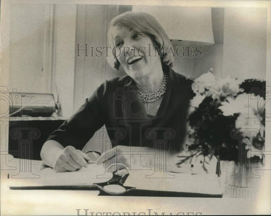 Mary Kaltman named as First Housekeeper of White House. - Historic Images