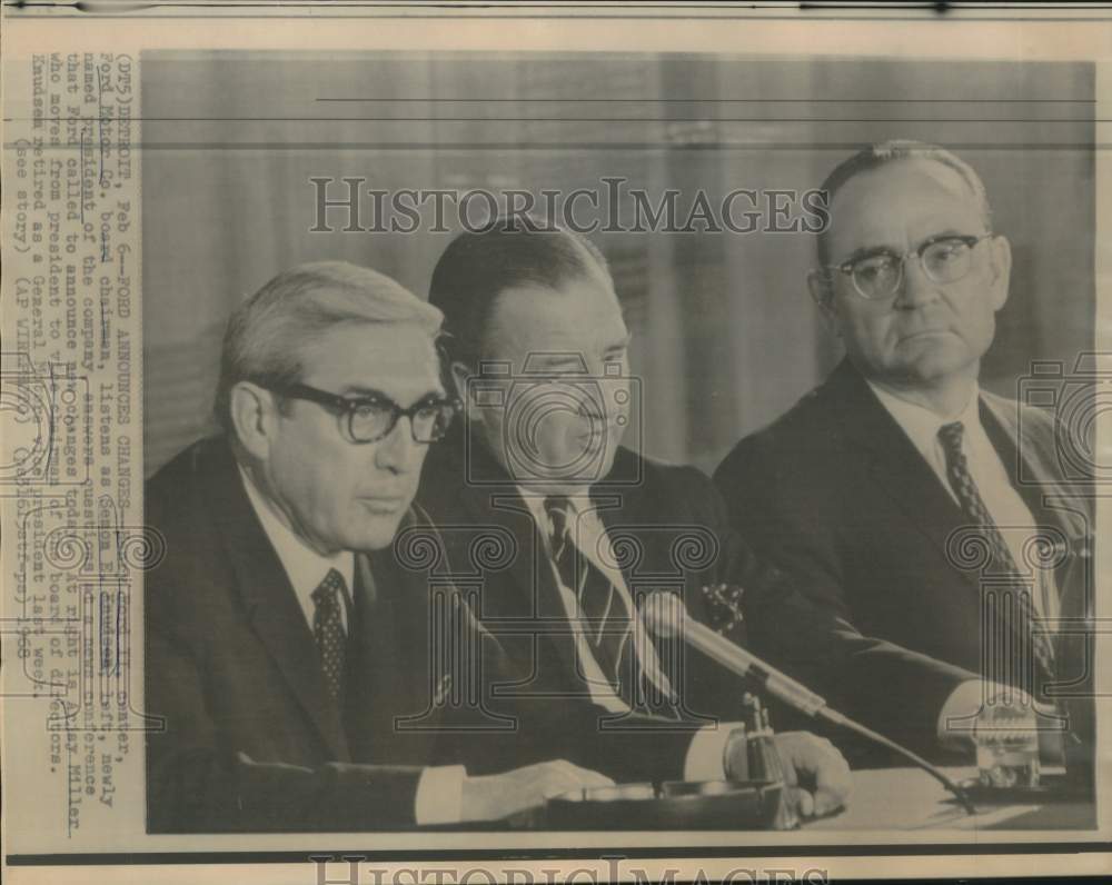 1968 Henry Ford II and Semon Knudsen at Detroit news conference - Historic Images