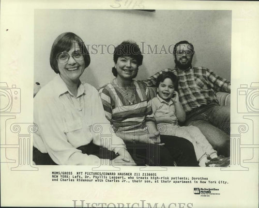 1986 Dr. Leppert of high-risk patients and The Ridenours in New York - Historic Images