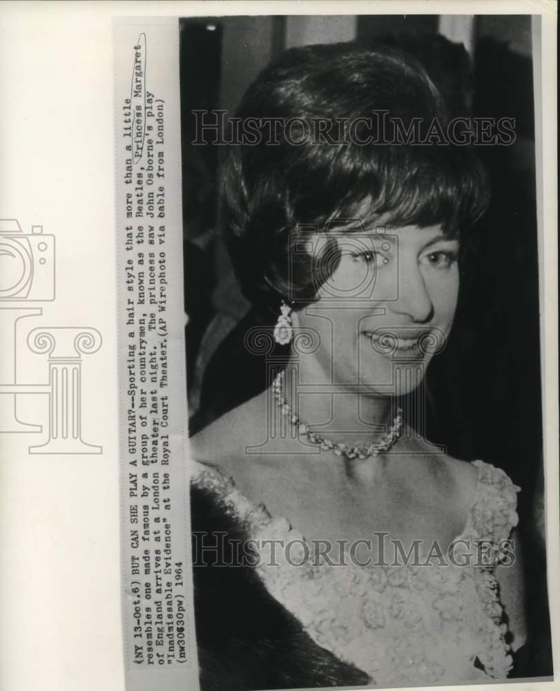 1964 Britain's Princess Margaret attends Royal Court Theater. - Historic Images