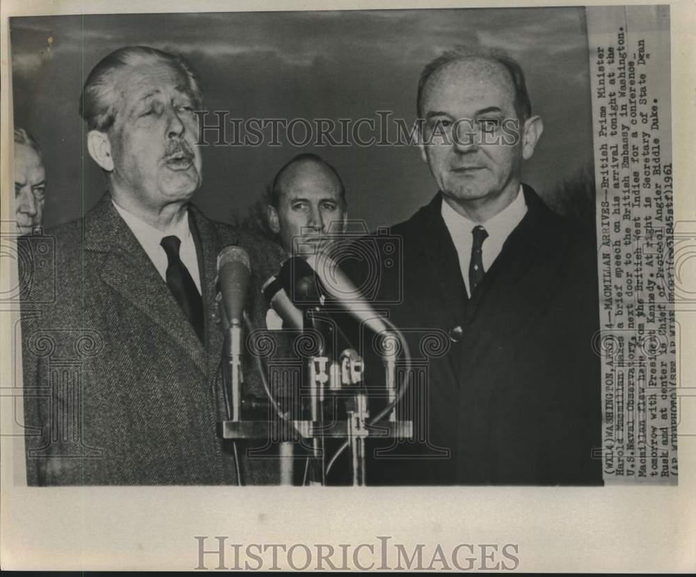 1961 Press Photo British Prime Minister Macmillan makes speech in Washington-Historic Images