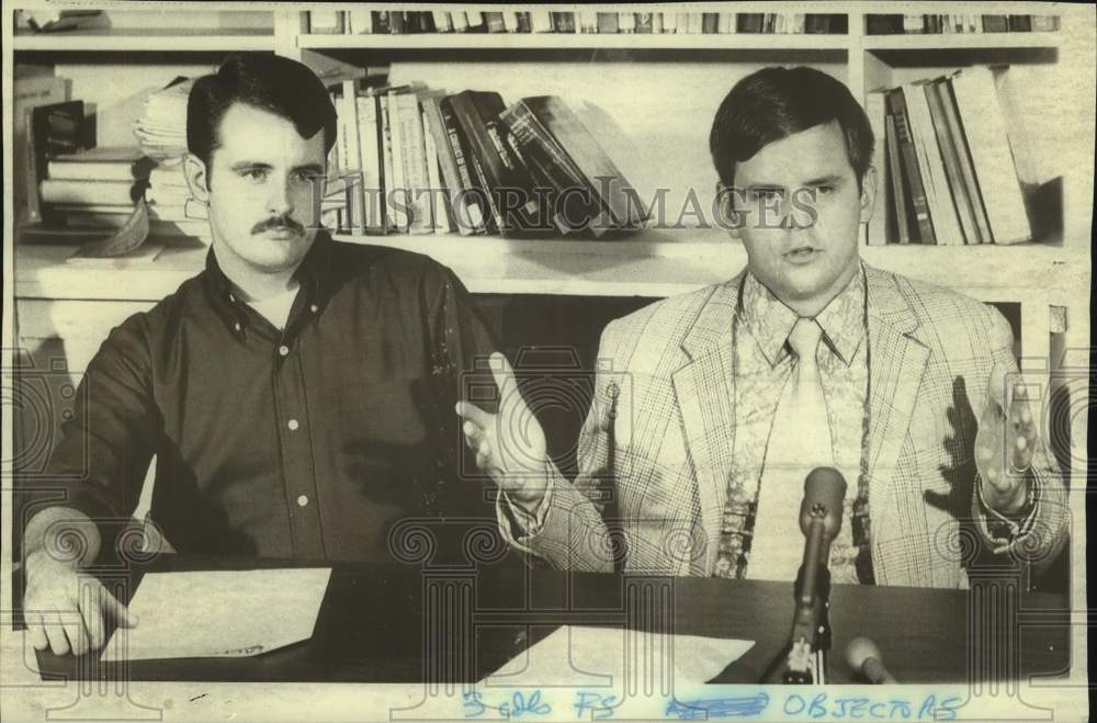 1971 Ex-Marines John McDonough and Randolph at NY press conference - Historic Images