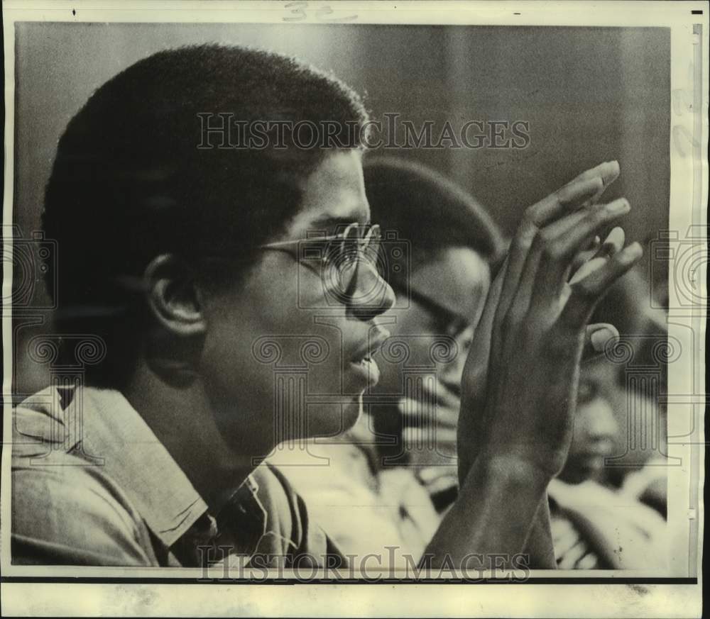 1970 Lionel McIntyre testifies before Senate Select Committee - Historic Images