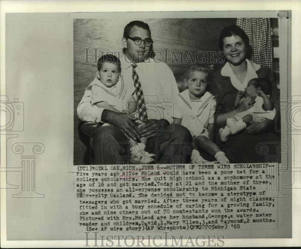 1960 Press Photo Mother of three, Alice McLeod, wins Michigan State scholarship-Historic Images