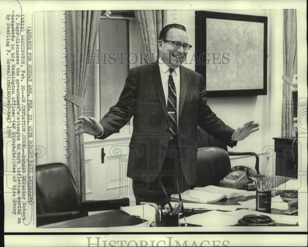 1970 Press Photo Budget Director Robert Mayo interviewed in Washington-Historic Images