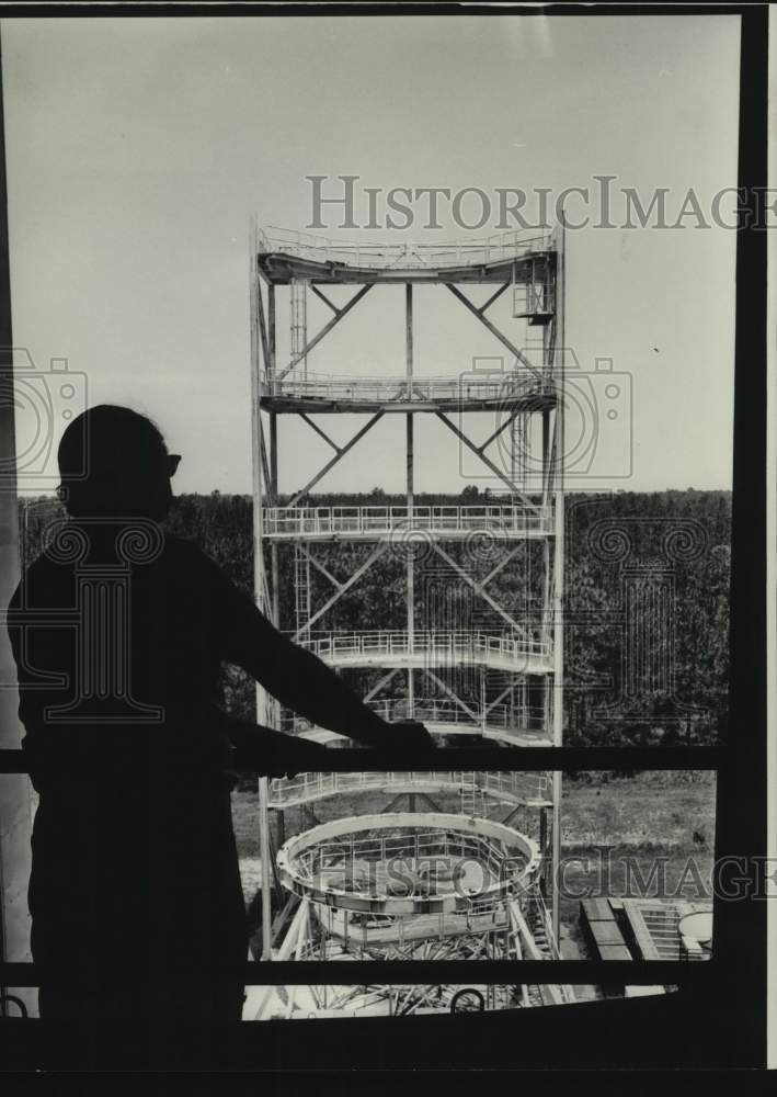 1973 Press Photo Rocket engine storage rack - now23294-Historic Images