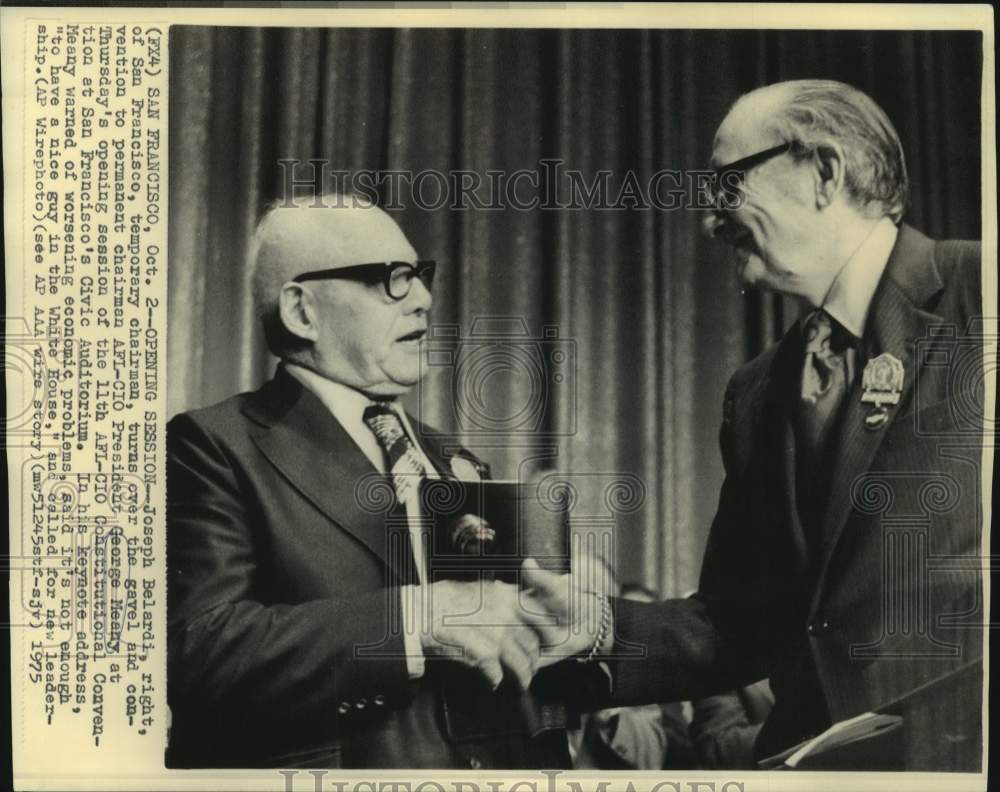 1975 Belardi and George Meany at AFL-CIO opening session in CA - Historic Images