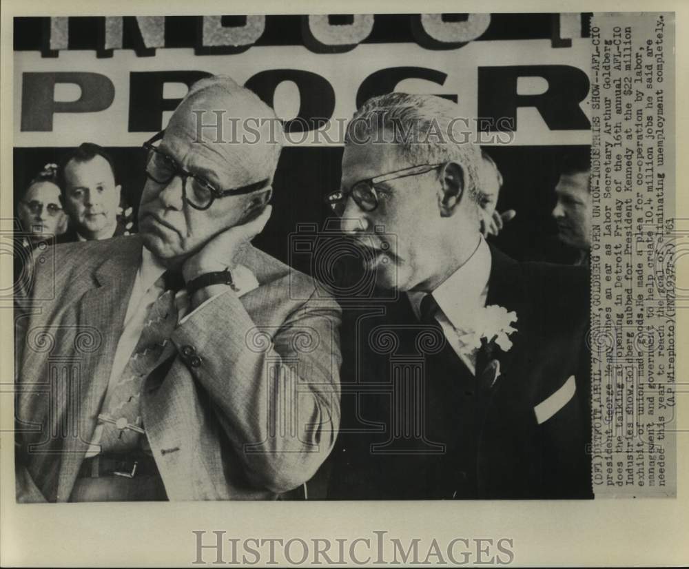 1971 AFL-CIO President Meany and Goldberg at Industries show - Historic Images