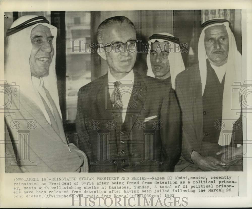 1962 Reinstated Syrian President Kudsi with well-wisher sheiks - Historic Images