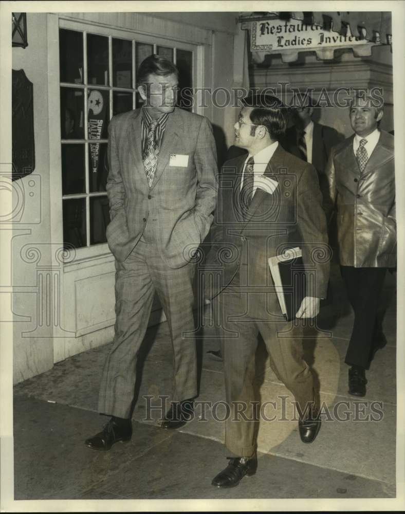 1972 Mayor John V. Lindsay of New York, left. - Historic Images