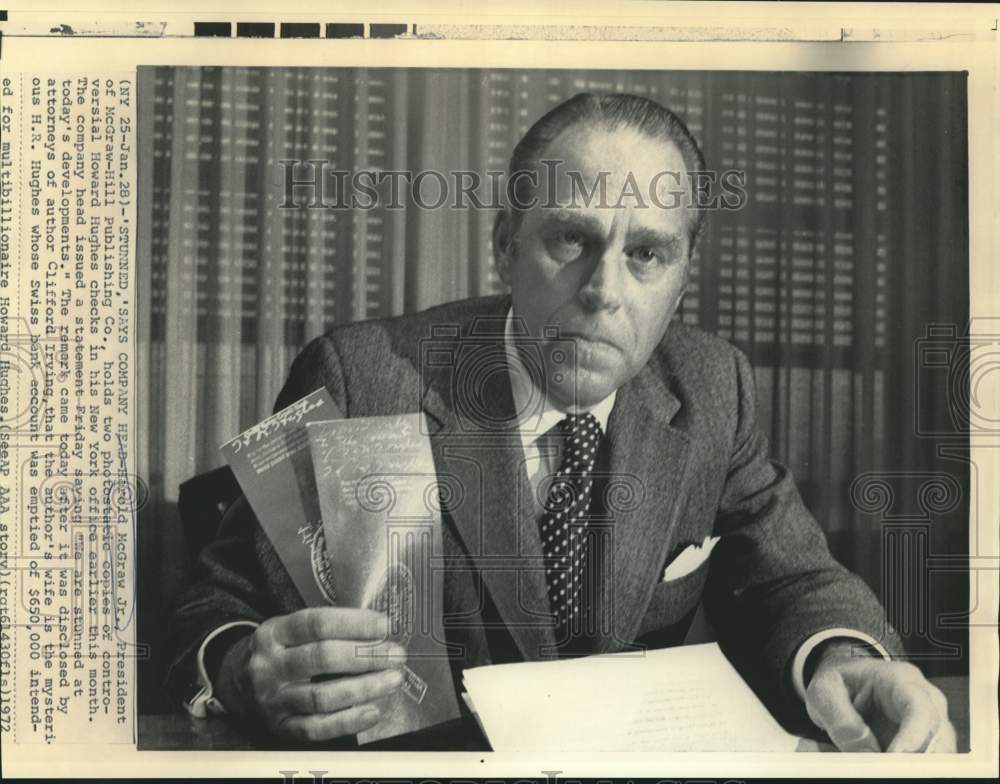 1972 Harold McGraw of McGraw-Hill holds photostatic copies of checks - Historic Images