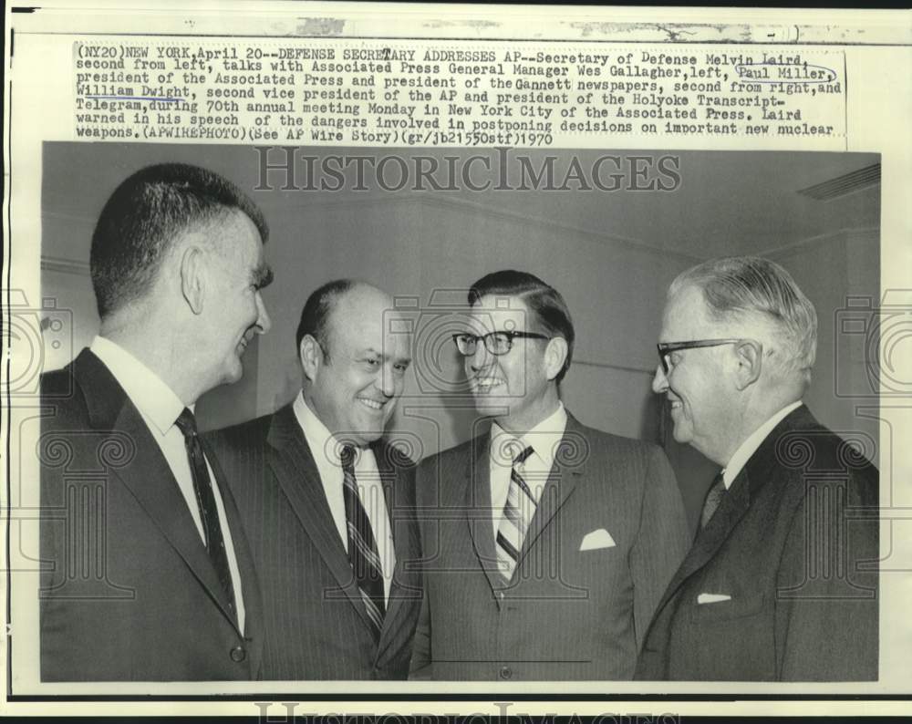 1970 Defense Secretary Laird with AP Paul Miller and other officials - Historic Images