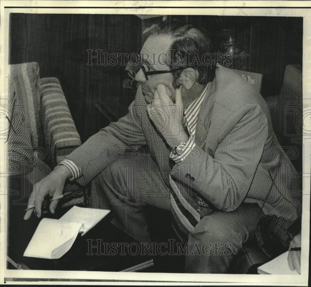 1974 Mississippi State chemist Dr. James Minyard in Jackson - Historic Images