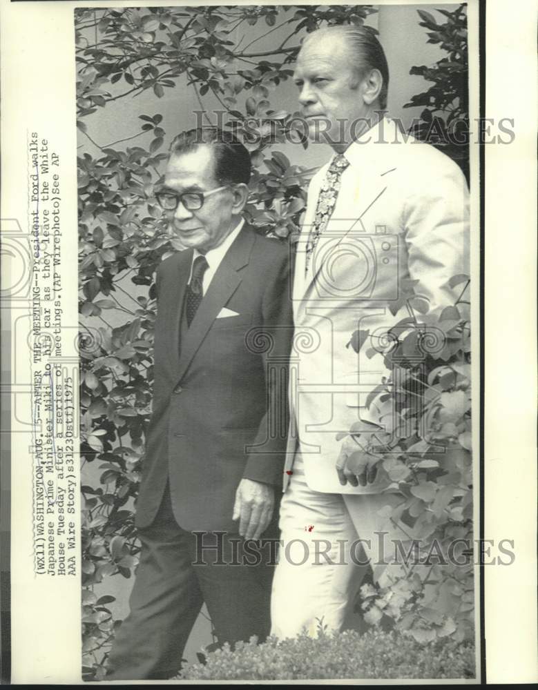 1975 President Ford walks Japan&#39;s Miki to waiting car at White House - Historic Images