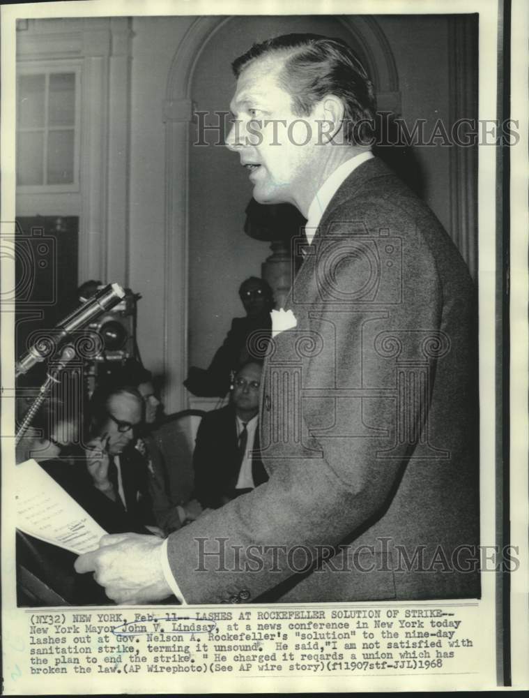 1968 New York Mayor Lindsay at news conference regarding strike - Historic Images