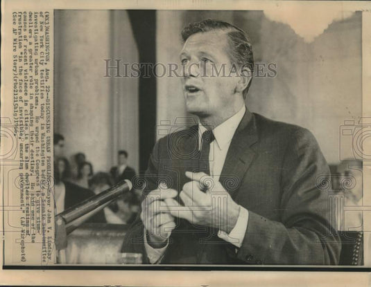 1966 Press Photo Mayor Lindsay testifies at Senate Subcommittee in Washington - Historic Images