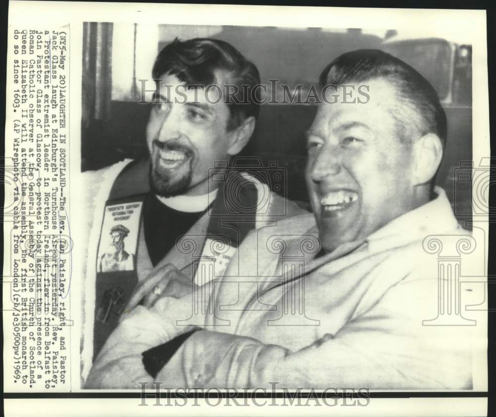 1969 Reverend Paisley and Pastor Glass meet at Turnhouse Airport - Historic Images