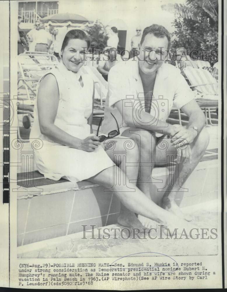 1968 Press Photo Senator Edmund Muskie and wife shown on Palm Beach vacation-Historic Images