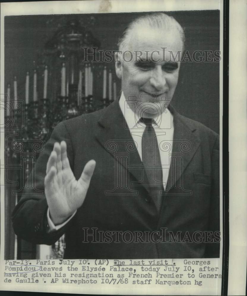 1968 Press Photo Georges Pompidou leaves Elysee Palace after resigning his post-Historic Images