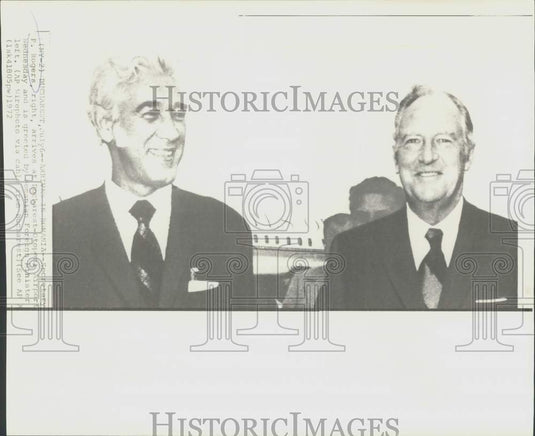 1972 Press Photo State Secretary William Rogers arrives in Bucharest - now39538-Historic Images