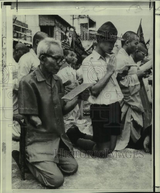 1970 Press Photo Service Celebrating Buddha's Birthday in South Vietnam-Historic Images