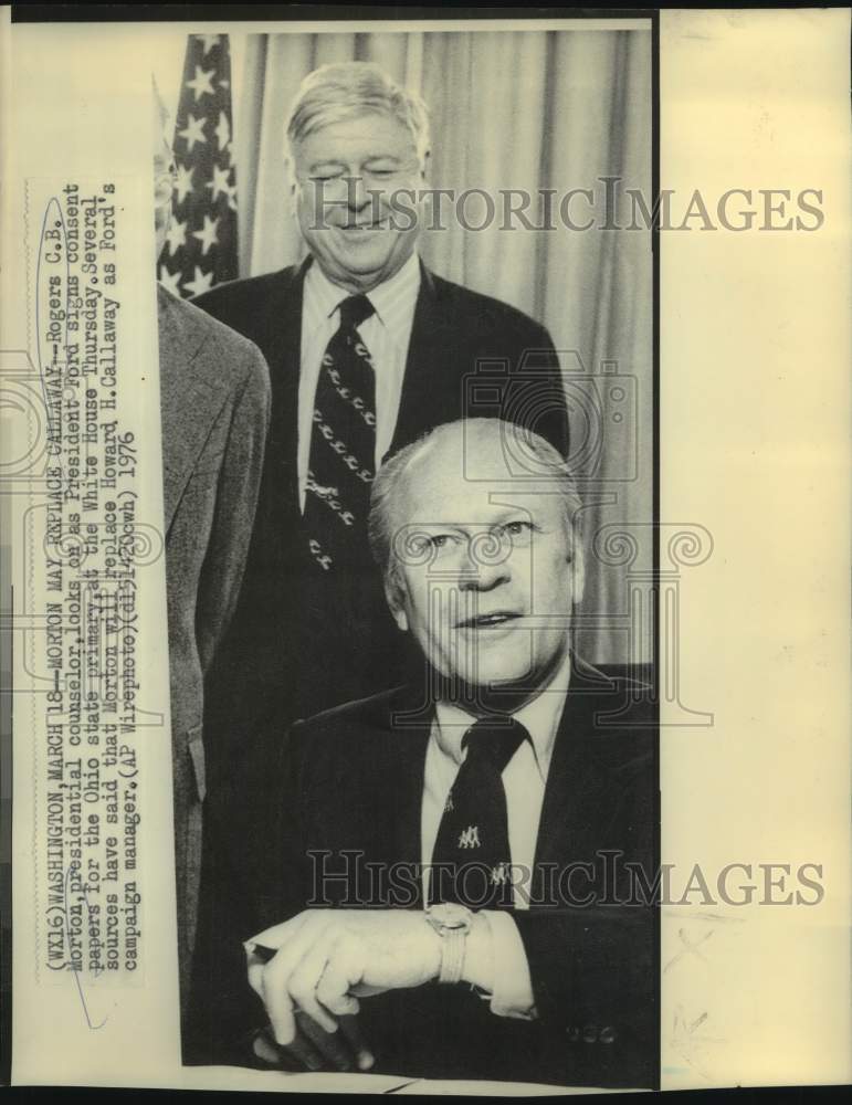 1976 Presidential Counselor Rogers Morton with President Ford - Historic Images