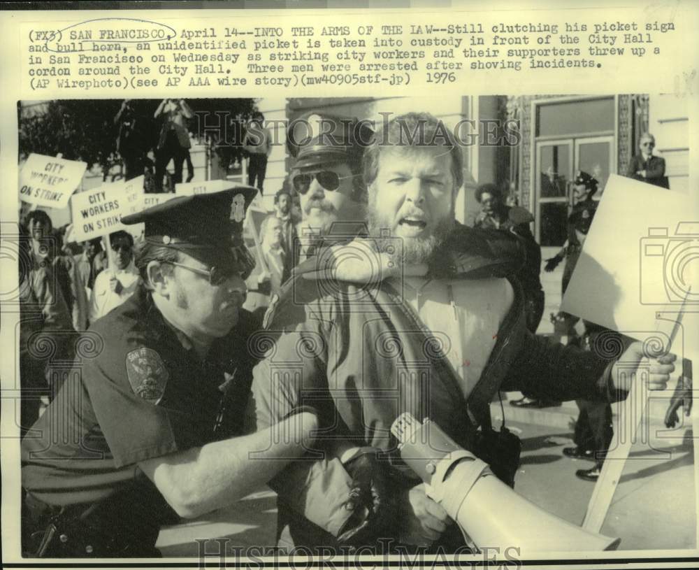 1976 Striking City Worker at San Francisco&#39;s City Hall Arrested - Historic Images