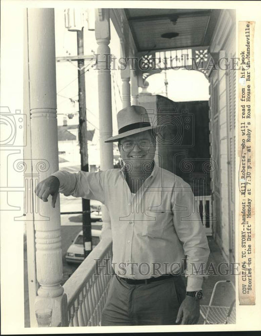 1988 Press Photo Bill Roberts who will read from his book "Stories on the Drift" - Historic Images