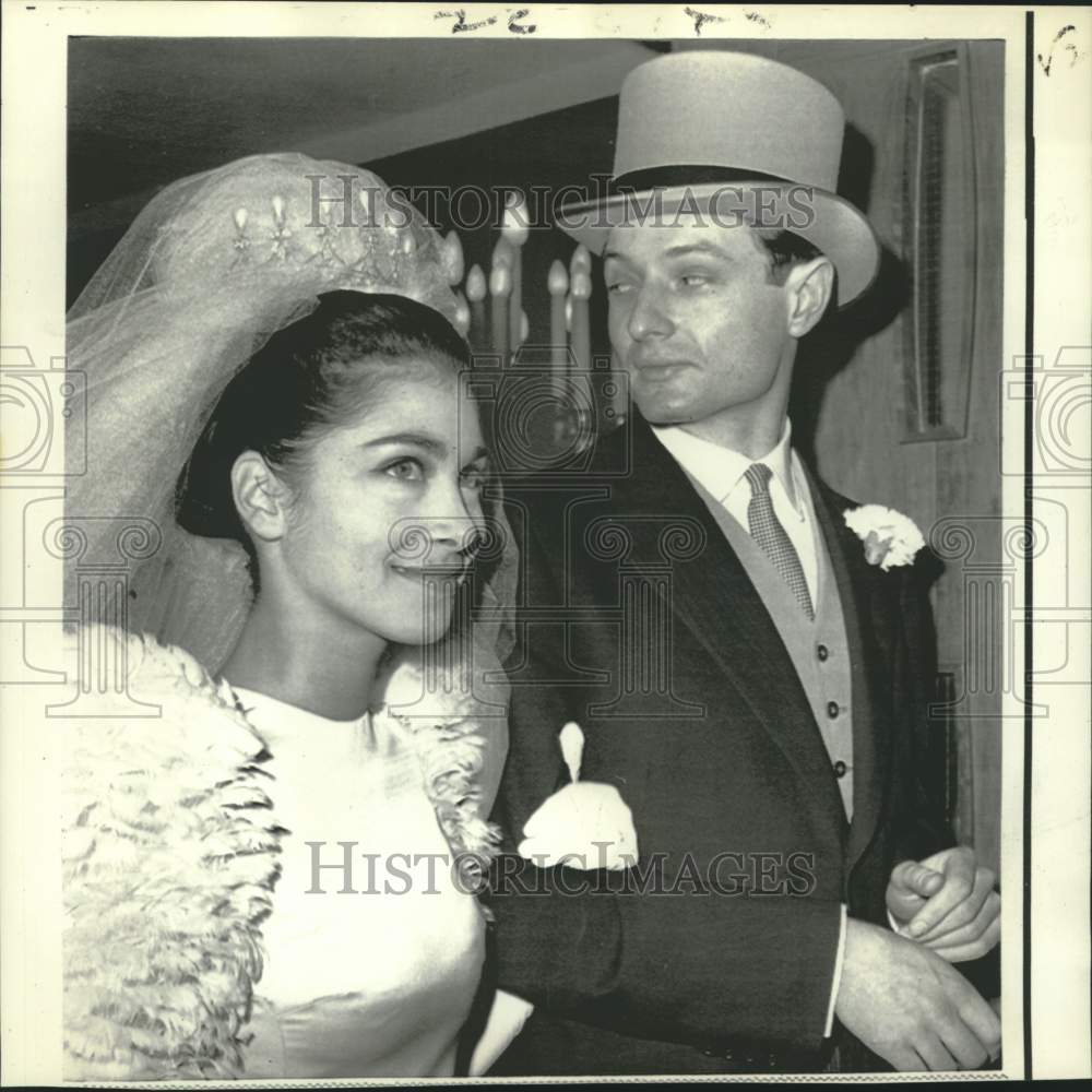 1971 Wedding of David and Patricia Wolfson in London in 1962-Historic Images