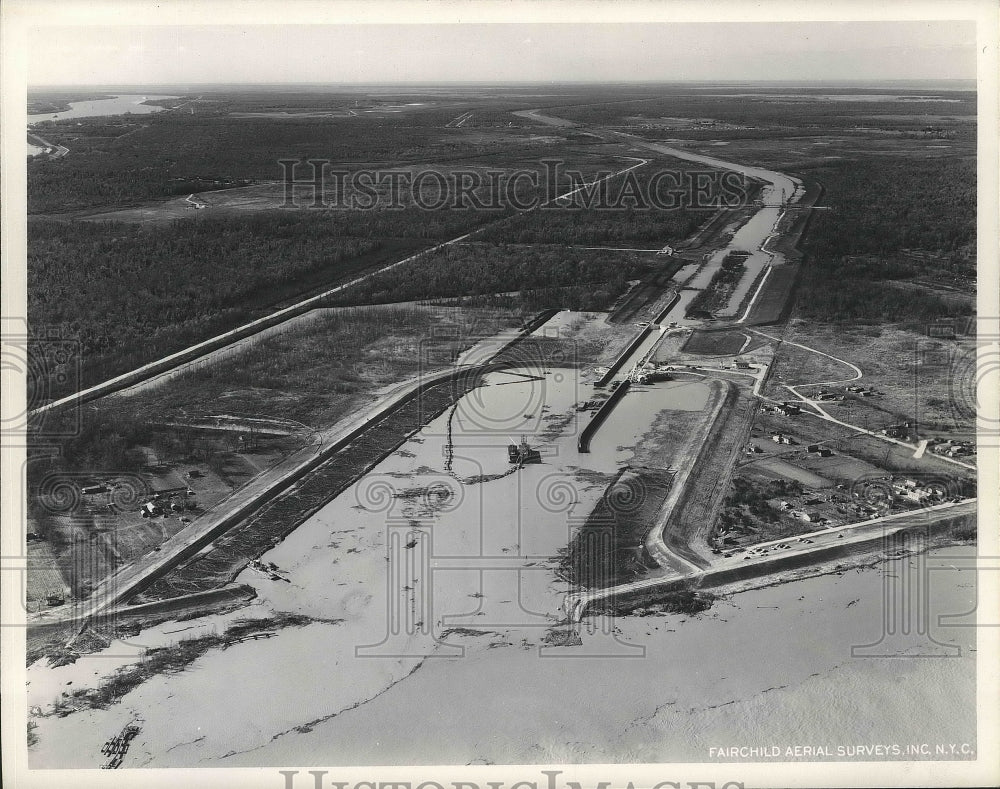 1962 Press Photo Aerial view of the Algiers Canal west end in New Orleans. - Historic Images