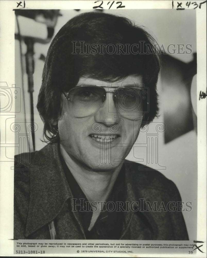 1979 Press Photo John Badham, director of Dracula. - nox03590- Historic Images